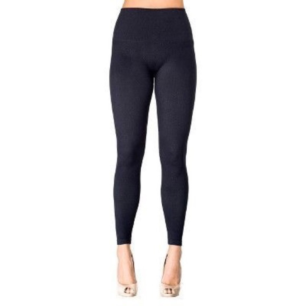 🍑Assets by Spanx Leggings🍑